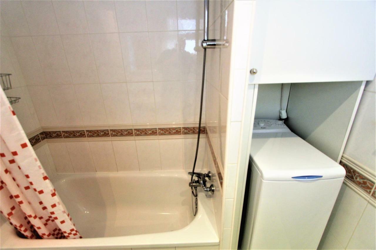 Apartamentos Los Cisnes - 2º Linea De Playa - Perfecta Ubicacion 贝纳尔马德纳 外观 照片